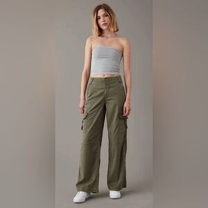American Eagle Dreamy Drape Stretch Super High-Waisted Cargo Baggy Wide-Leg Pant